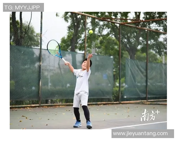 黄敏独家分享网球心得与技巧助你提升球技的秘密之道